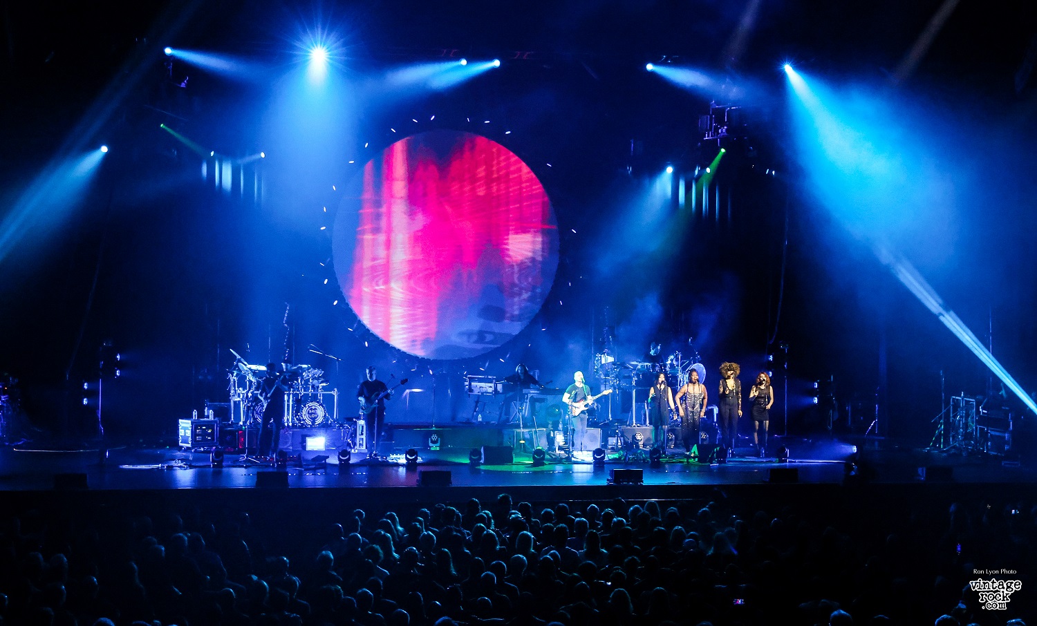 Pink Floyd Stealth-Release Another 18 'Dark Side of the Moon' Concerts