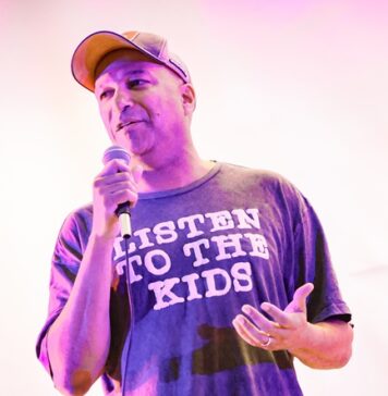 Tom Morello Surprises High School With Gibson Guitar Donation